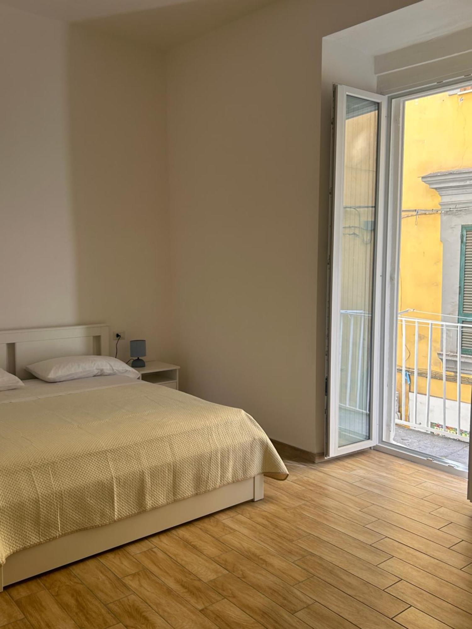 Suite Di Giordy Napoli Centro Eksteriør bilde